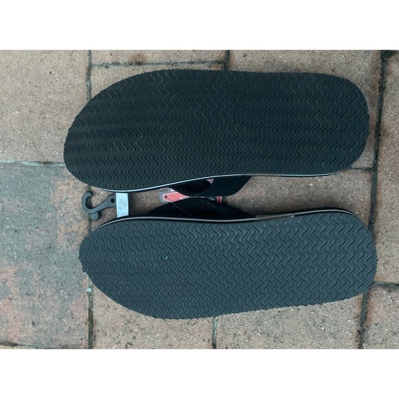 Marvel Avengers Flip Flops, Men's Size 9-10 - Picture 3 of 3